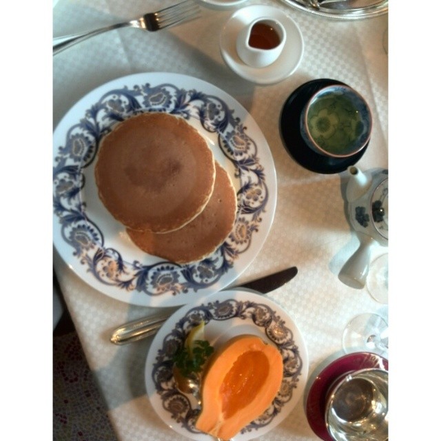 03_japan_tea_breakfast_in_tokyo